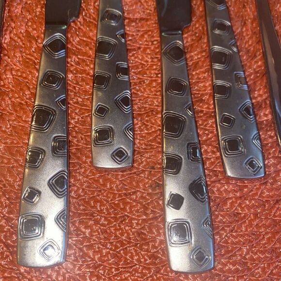 Cambridge Bedrock Sand Flatware Geometric Mod 3 Salad Fork/2 Dinner Fork/4 Knife - Picture 9 of 9